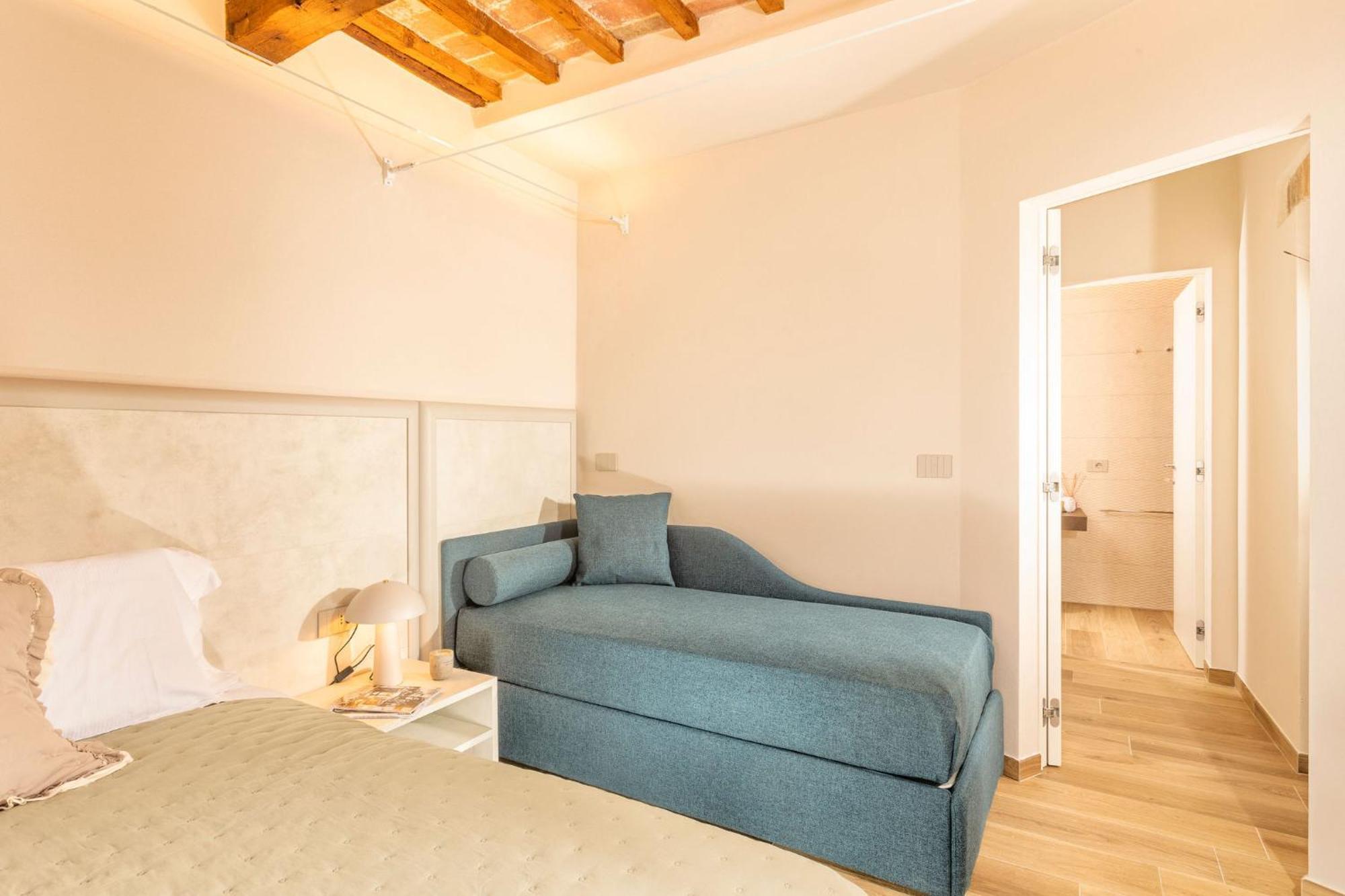 Palazzo Falcinelli Luxury Room In Montepulciano Center With Air Conditioning And Elevator Buitenkant foto
