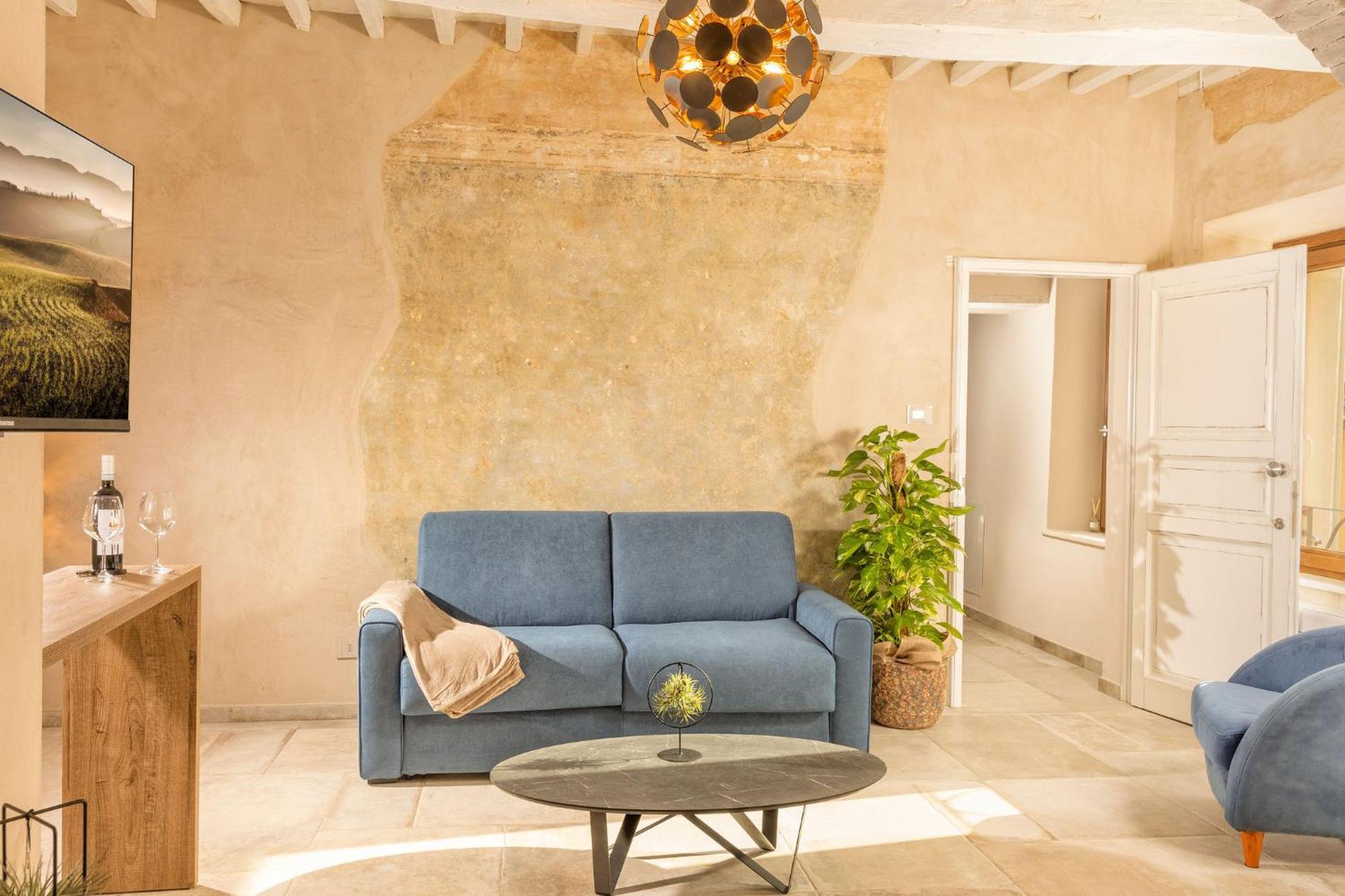 Palazzo Falcinelli Luxury Room In Montepulciano Center With Air Conditioning And Elevator Buitenkant foto